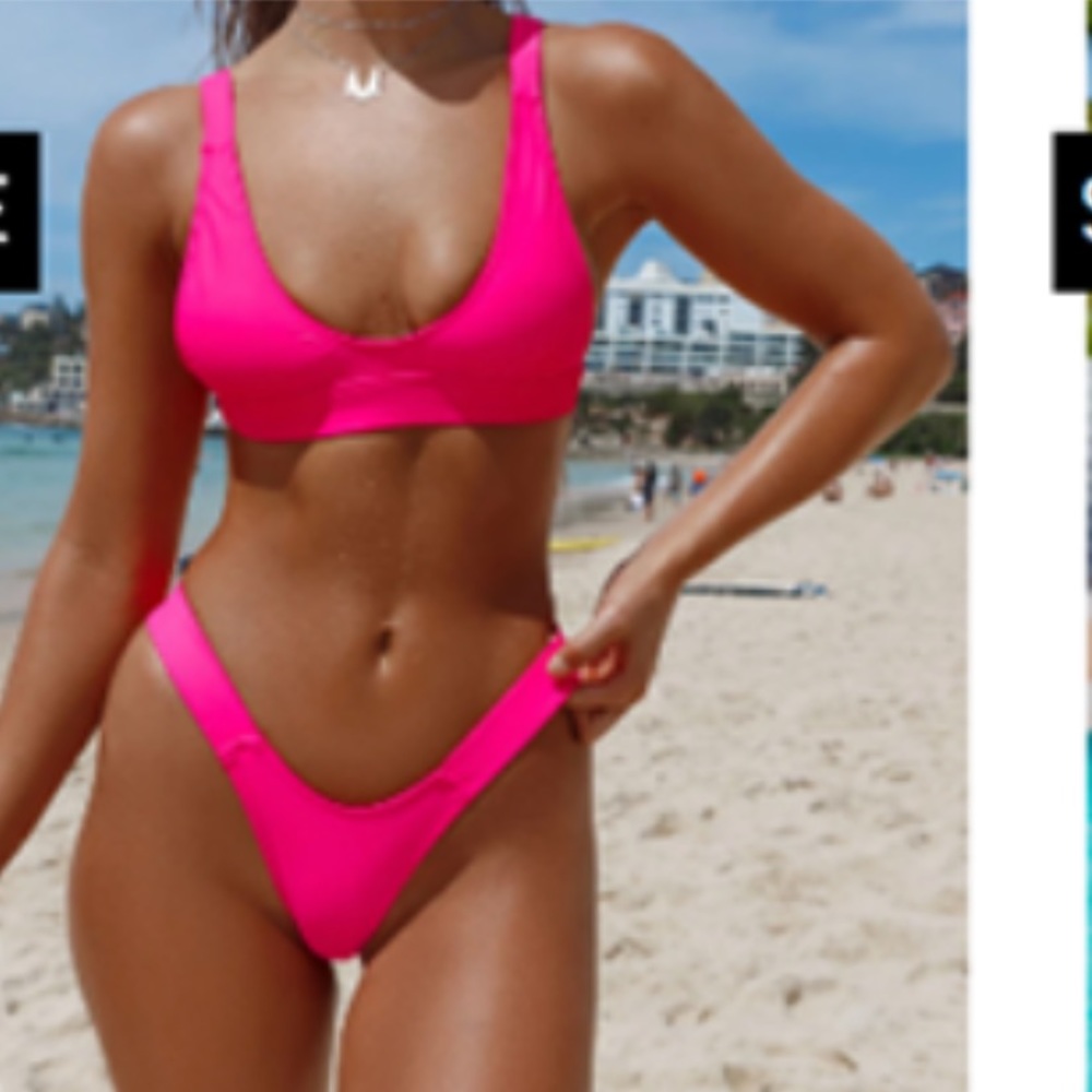 Minimale animale high NOON brief and Isle top